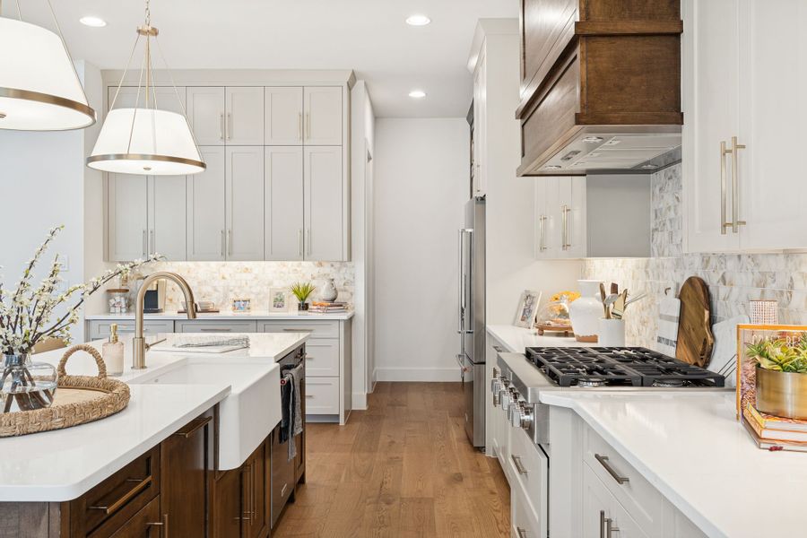 Plan 1640 Kitchen - Bella Casa Model Photo Plan 1640 Kitchen - Bella Casa Model Photo