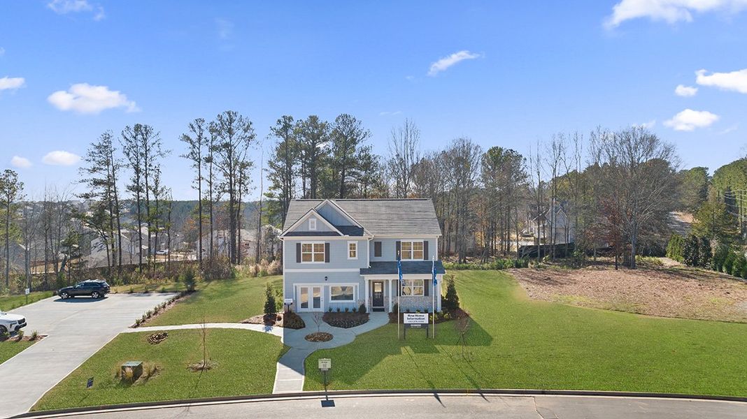 Front exterior of a home in the Thompson Ridge community, located in Dallas, GA (Image 18).