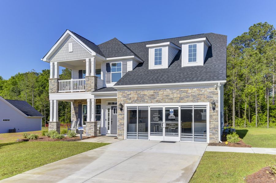 Front exterior of a home in the Autumn Pond community, located in Blythewood, SC (Image 6).