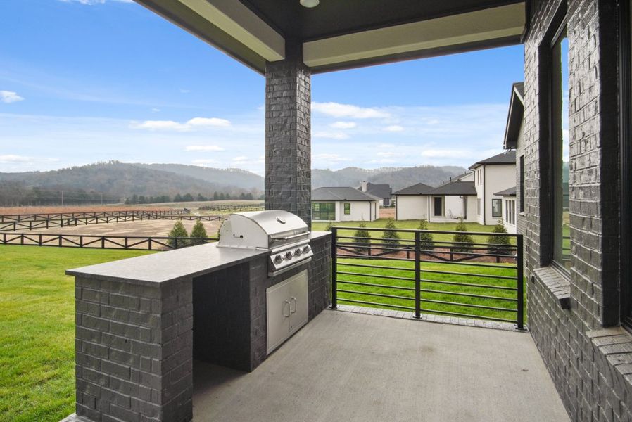 Exterior details of a home in Arcadia, Brentwood (Image 9). Exterior details of a home in Arcadia, Brentwood (Image 9).