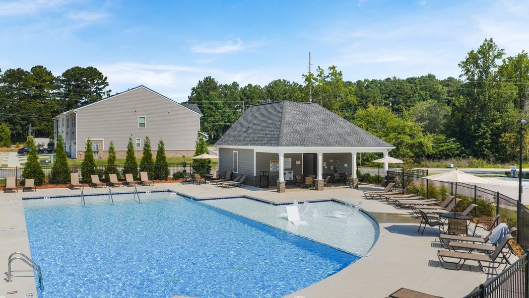 Community amenity available to residents of Inverness at Sugarloaf in Lawrenceville (Image 3).