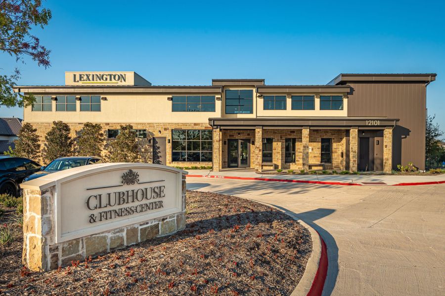 Community amenity available to residents of Signature 74s in Frisco (Image 5).