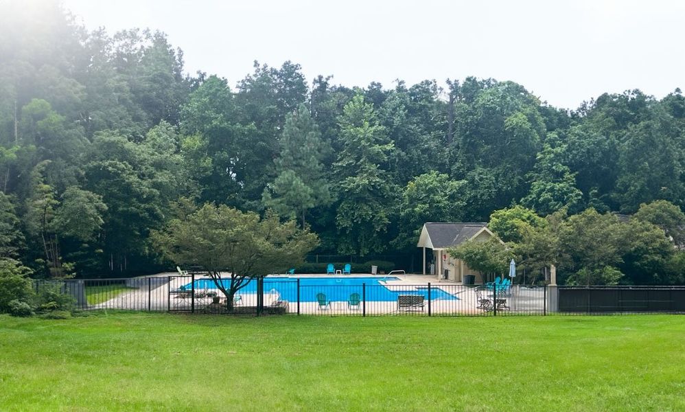 Community amenity available to residents of Barrington Place in Macon (Image 1).