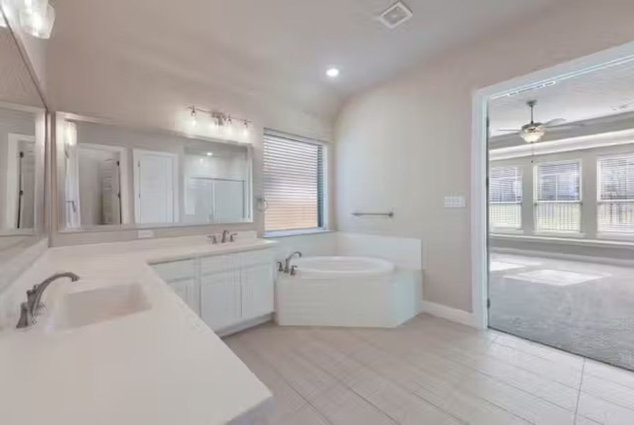 Image 21 of the Stone Creek community in Forney, TX.