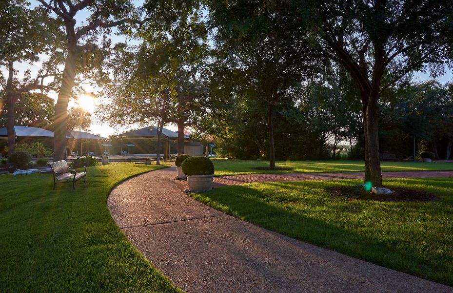 Community walking trail in Texas active adult community by Del Webb