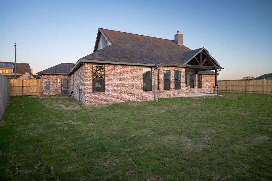 Exterior details of a home in Greens Prairie Reserve, College Station (Image 4).