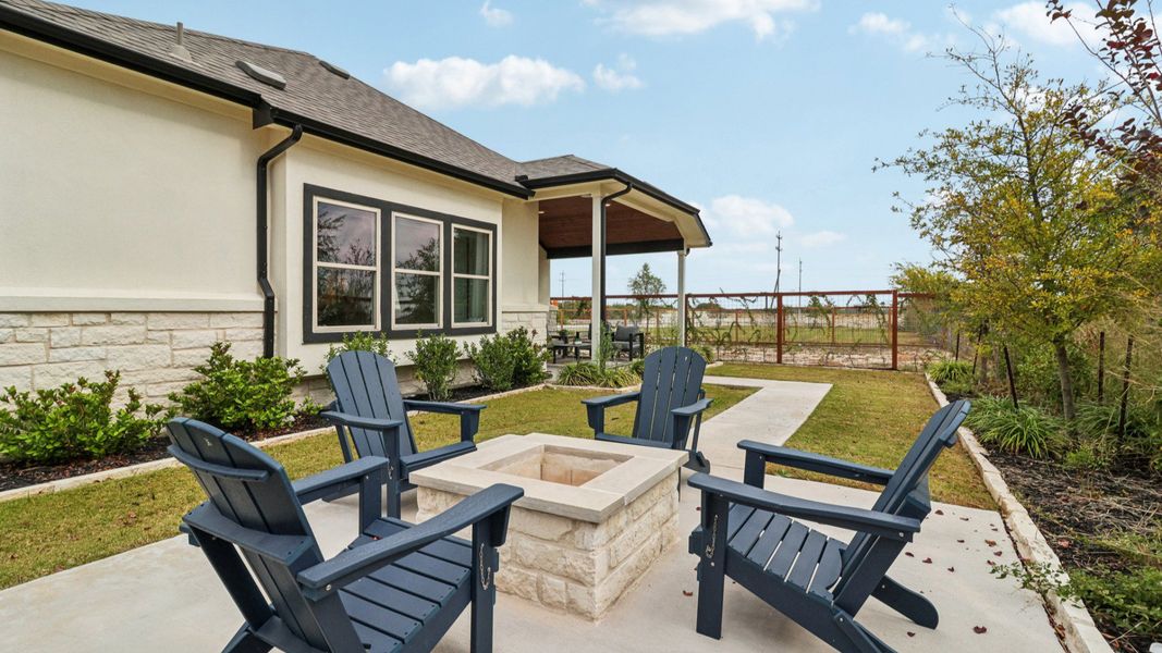 Exterior details of a home in The Crossvine, Schertz (Image 12). Exterior details of a home in The Crossvine, Schertz (Image 12).
