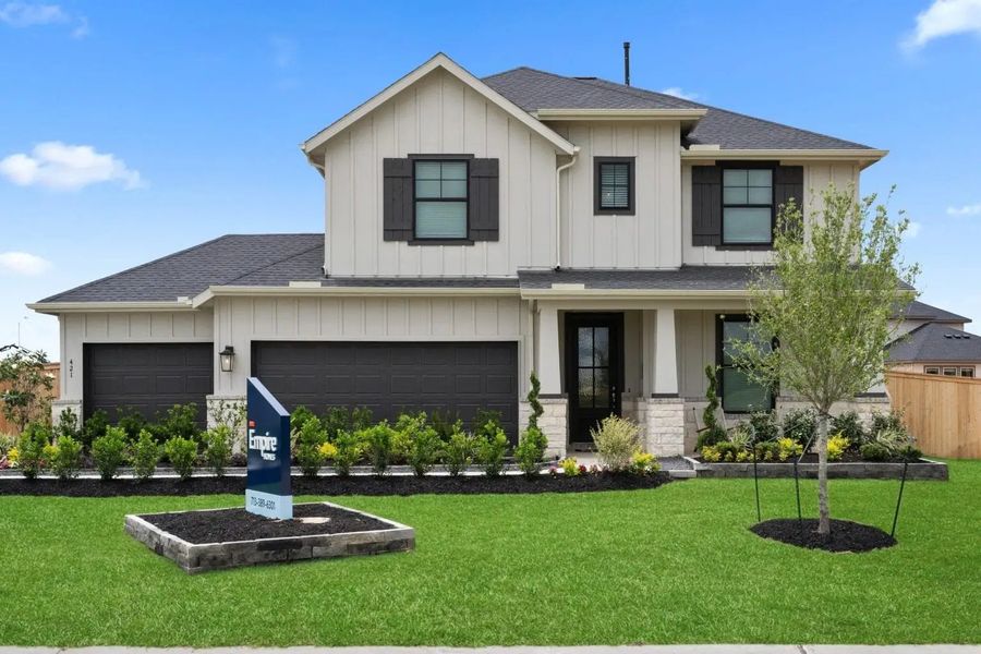Street view of homes within the Meridian Ranch master-planned community in Peyton, CO (Image 17).