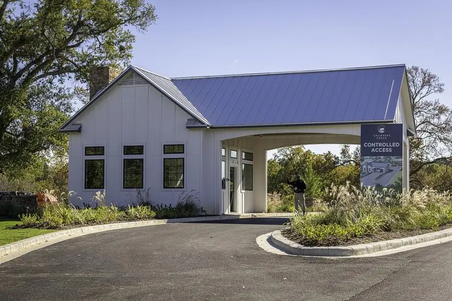 Community amenity available to residents of Chambers Creek in Willis (Image 2).