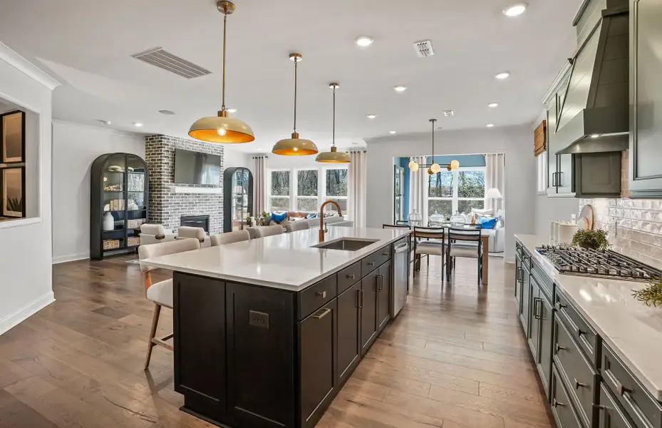 Spacious Kitchen with an Island