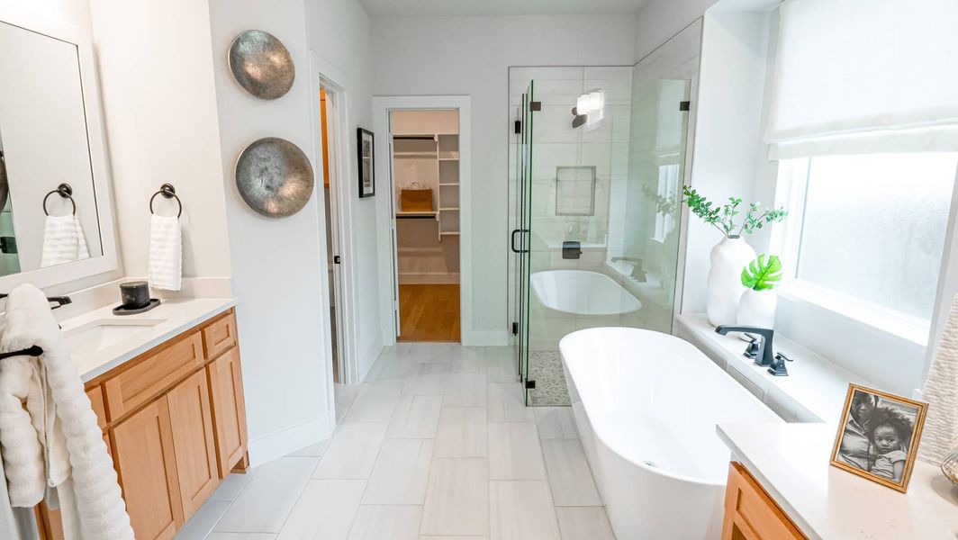 Furnished interior in a model home at Estates at Edgewood Creek in Celina (Image 5).