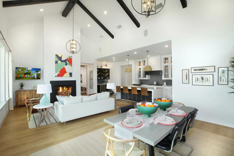 The Brynlee II Dining Room