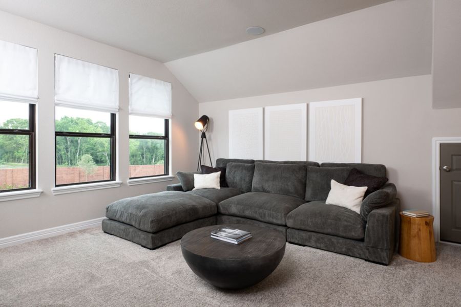 Image 14 of the Shipman's Cove 60ft community in Fresno, TX.