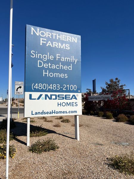 Explore single-family homes at Northern Farms by Landsea Homes in Waddell, AZ. Explore single-family homes at Northern Farms by Landsea Homes in Waddell, AZ.