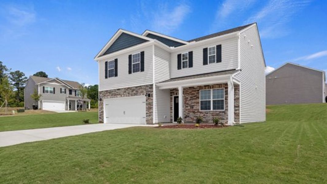 Front exterior of a home in the Collinswood community, located in Aberdeen, NC (Image 19).