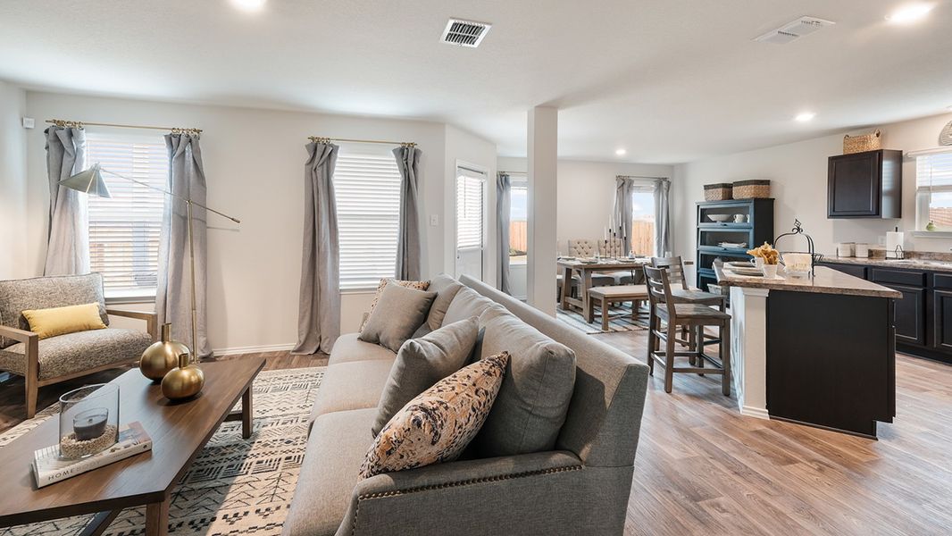 Image 10 of the Redbird Ranch Express community in San Antonio, TX.