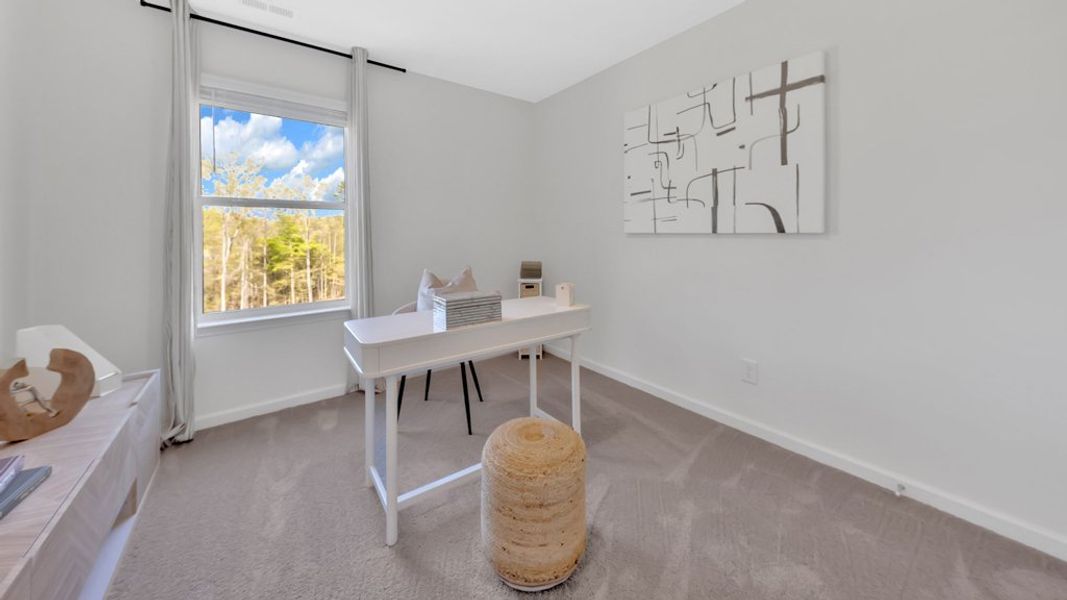 Furnished interior in a model home at Cherokee Crossing in Kodak (Image 29).