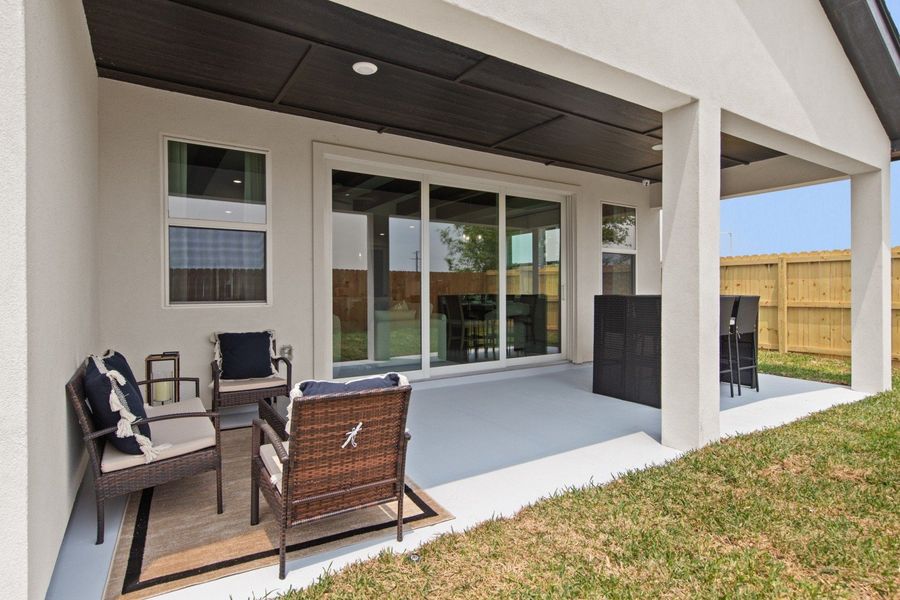 Exterior details of a home in Northwood Trails, Mcallen (Image 5).