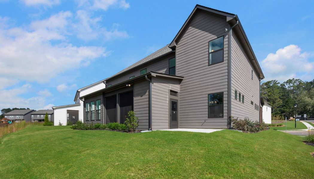 Image 55 of the Ponderosa Farms Manor community in Gainesville, GA. Image 55 of the Ponderosa Farms Manor community in Gainesville, GA.