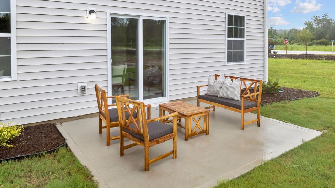 Exterior details of a home in Chicod Landing, Greenville (Image 11).