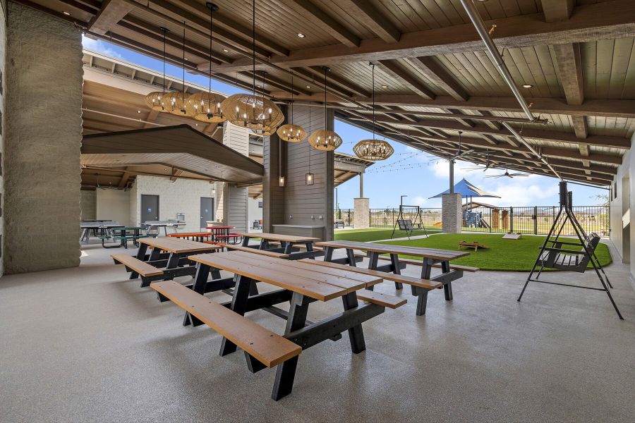 Community amenity available to residents of Las Ventanas in Goodyear (Image 11).
