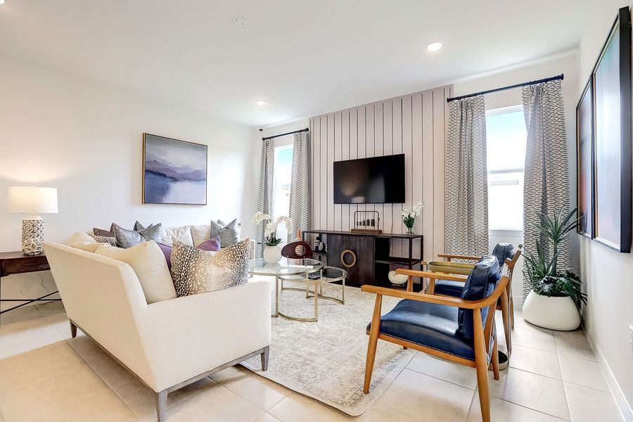 Spacious Living Rooms with Plenty of Natural Light Spacious Living Rooms with Plenty of Natural Light