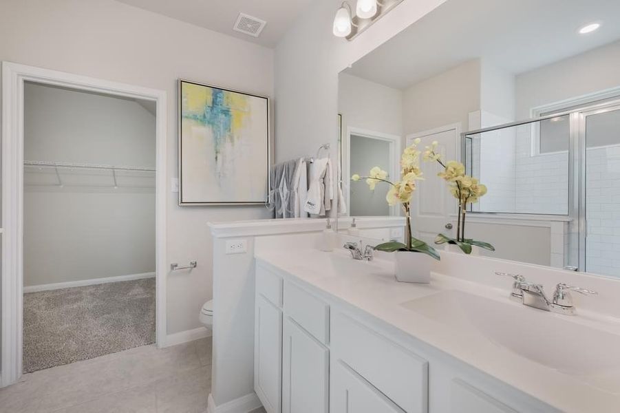 Notting Hill Model Home Primary Bathroom