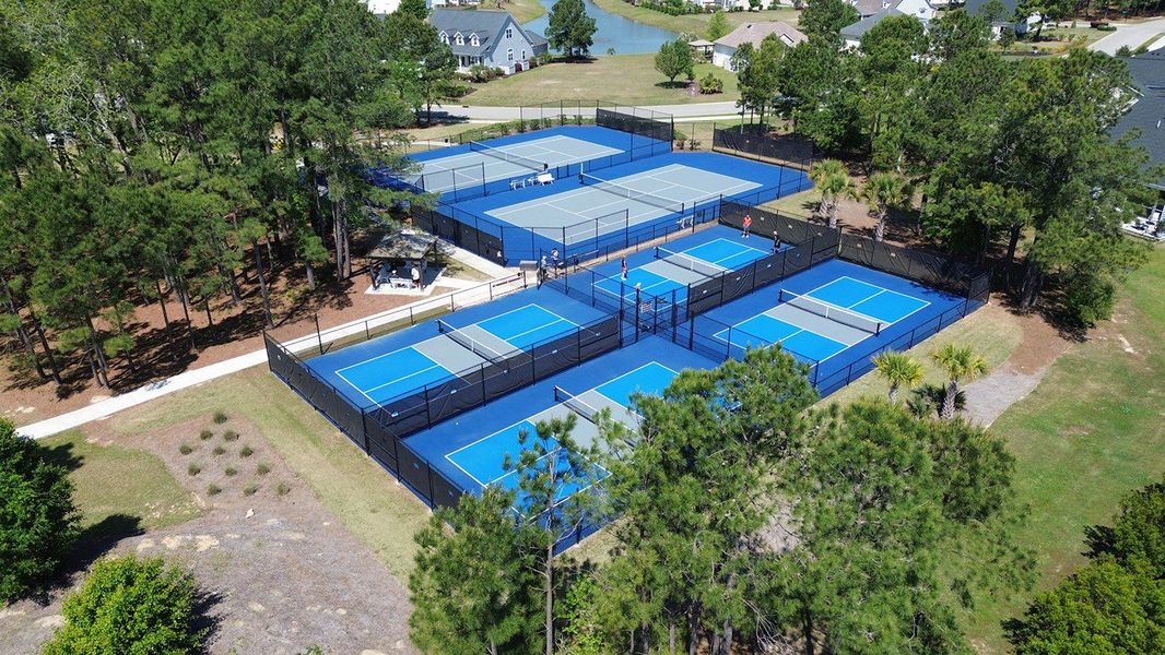 Community amenity available to residents of Brunswick Plantation in Ash (Image 13).