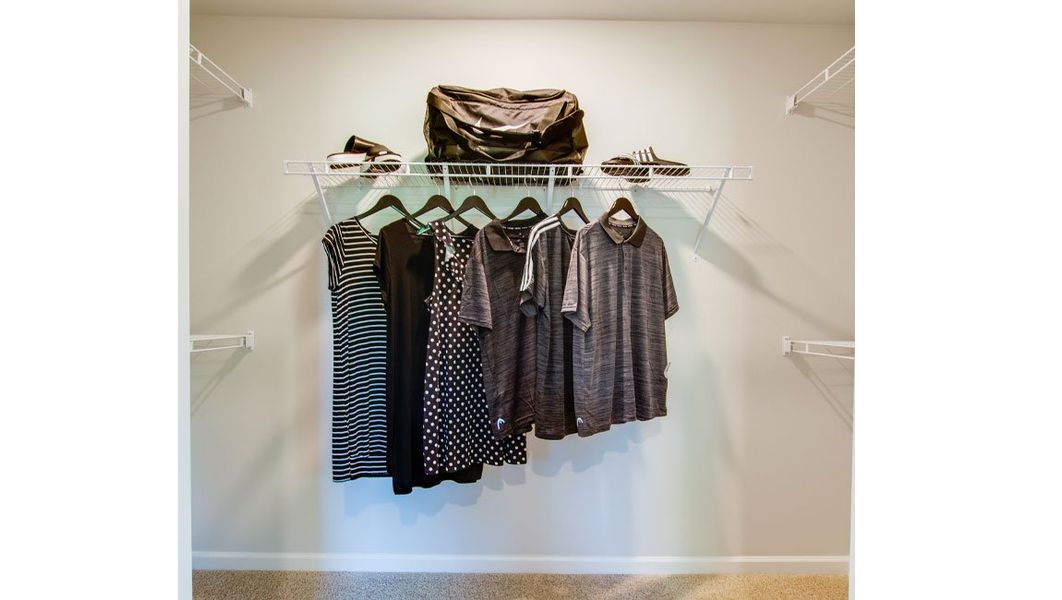 Furnished interior in a model home at Woodbridge Glen Townhomes in Lebanon (Image 32).