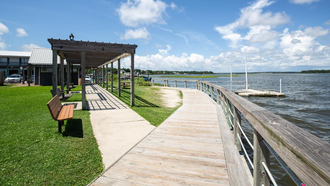 Community amenity available to residents of Merchant Point in Jacksonville (Image 10).