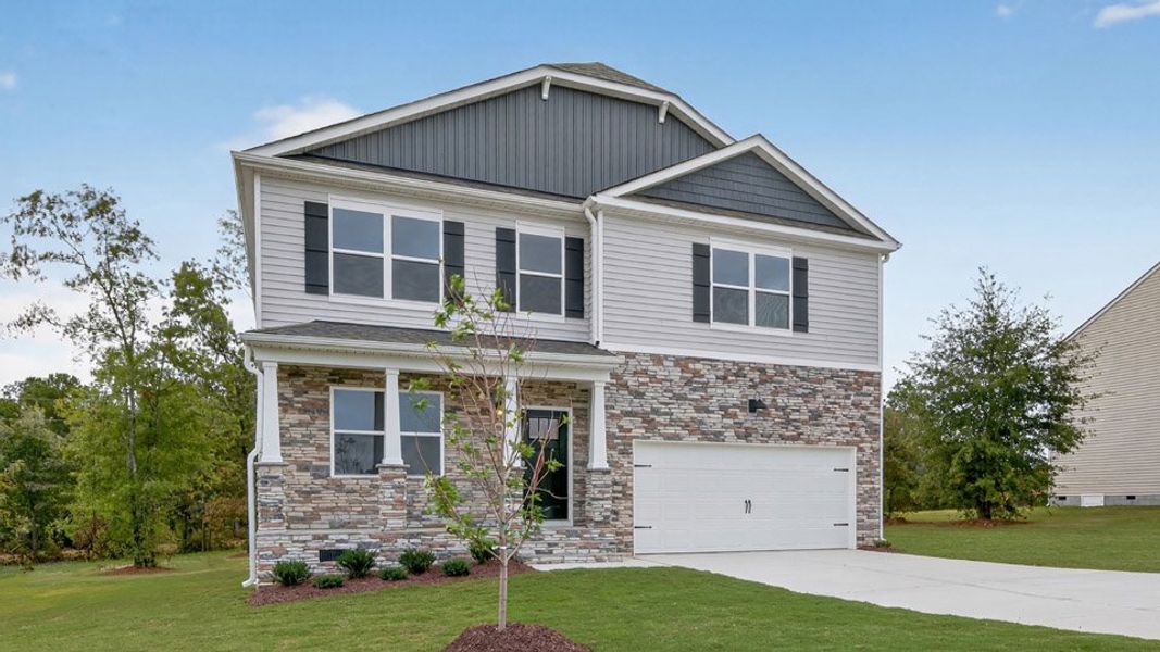 Front exterior of a home in the Mason Ridge community, located in Spring Lake, NC (Image 2).