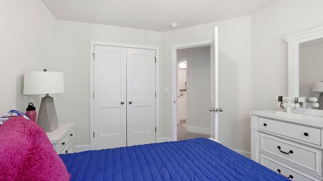 Furnished interior in a model home at Hidden Hills in Spartanburg (Image 20). Furnished interior in a model home at Hidden Hills in Spartanburg (Image 20).