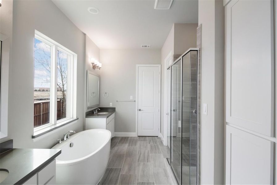 Image 76 of the University Place community in Dallas, TX.