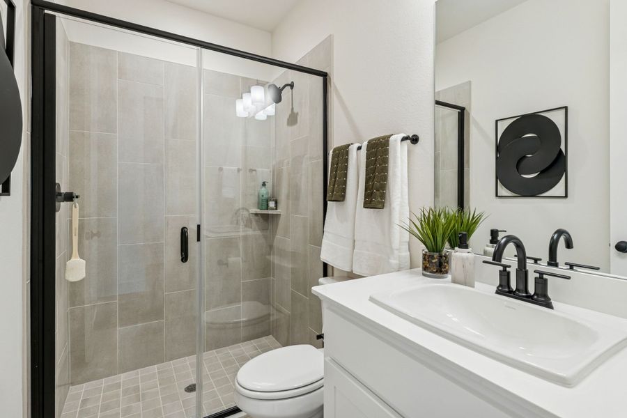 Meraki Model Bathroom Shower | American Legend Homes – Forney, TX