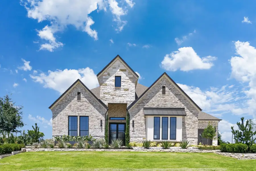 Front exterior of a home in the Highland Crossing community, located in Celina, TX (Image 4).