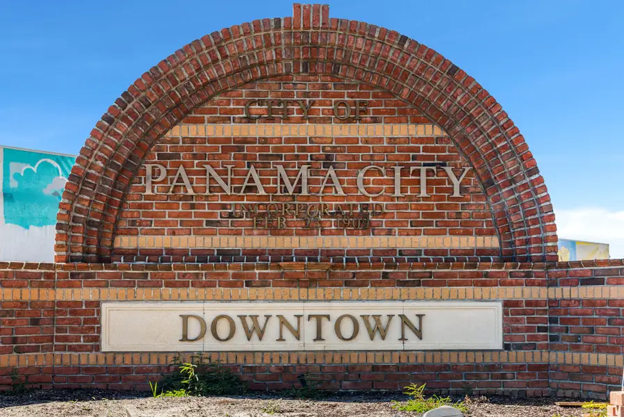 Entrance to the Pelican Station community in Panama City, FL, featuring signage and landscaping (Image 9). Entrance to the Pelican Station community in Panama City, FL, featuring signage and landscaping (Image 9).