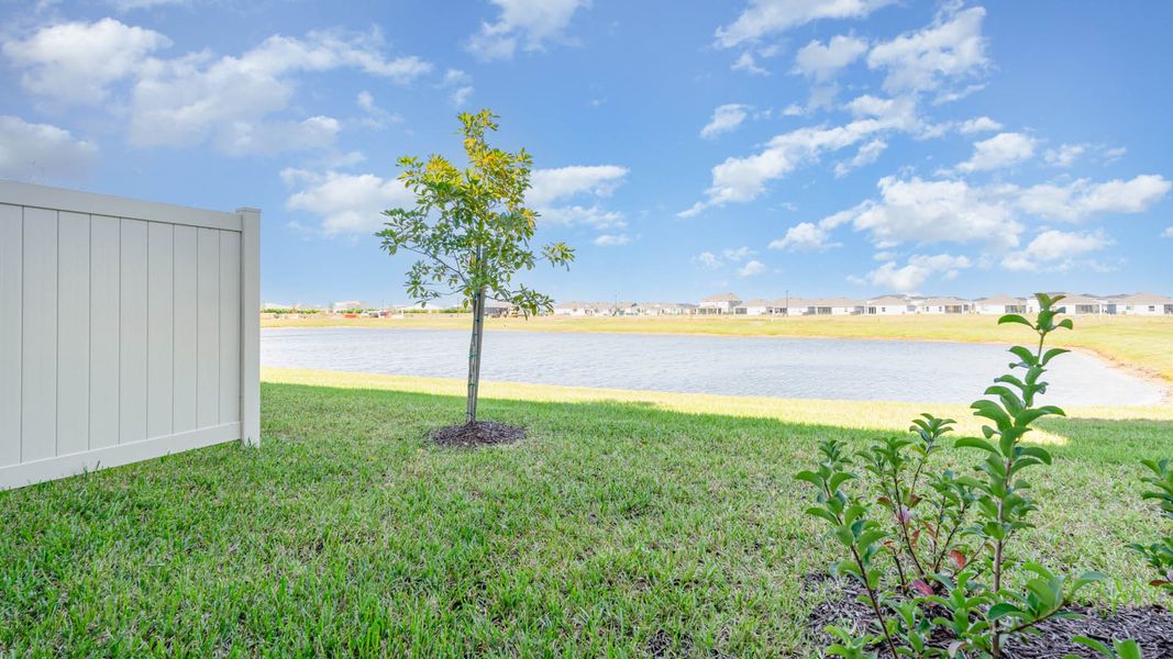 Exterior details of a home in Central Park Townhomes, Port St. Lucie (Image 26).