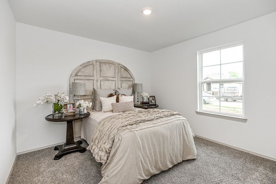 Furnished interior in a model home at Springwood in Beaumont (Image 14).