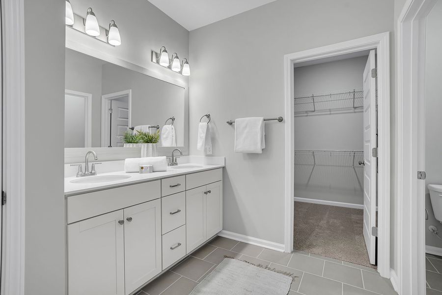 Mandevilla | Primary Bath
