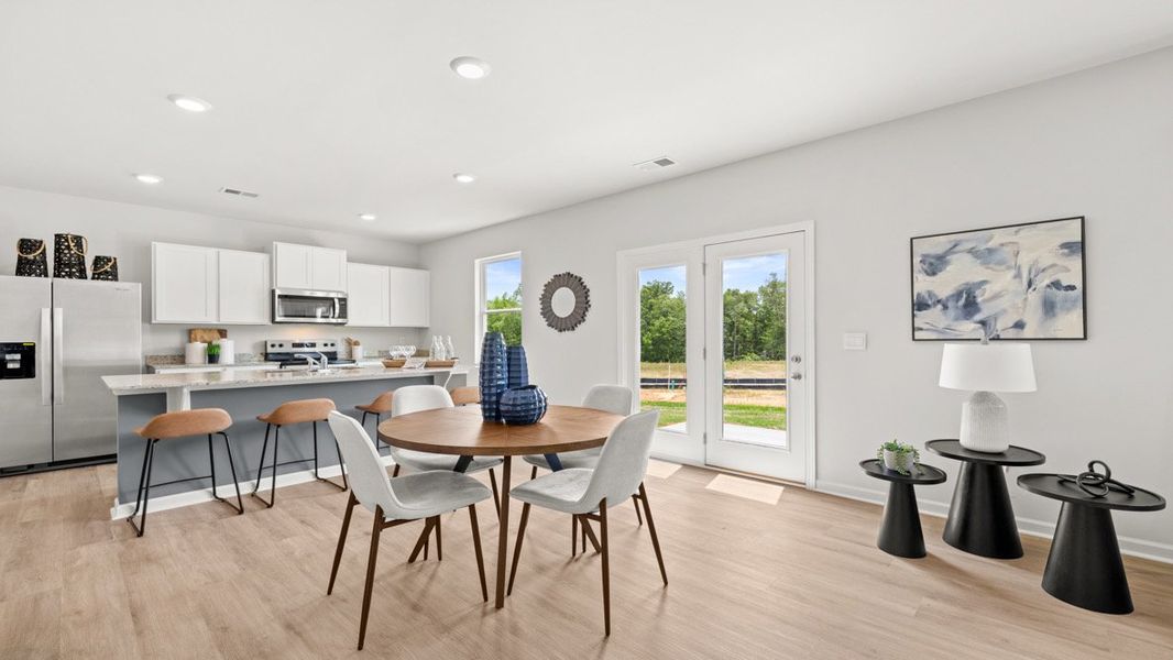 Furnished interior in a model home at Oakleigh Glen in Dallas (Image 11).