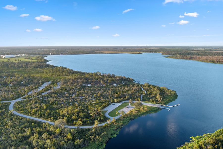 Minutes to Lake Manatee State Park