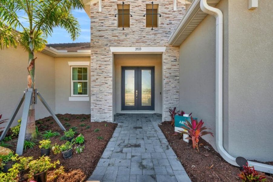 Exterior details of a home in Legends Bay, Bradenton (Image 35). Exterior details of a home in Legends Bay, Bradenton (Image 35).