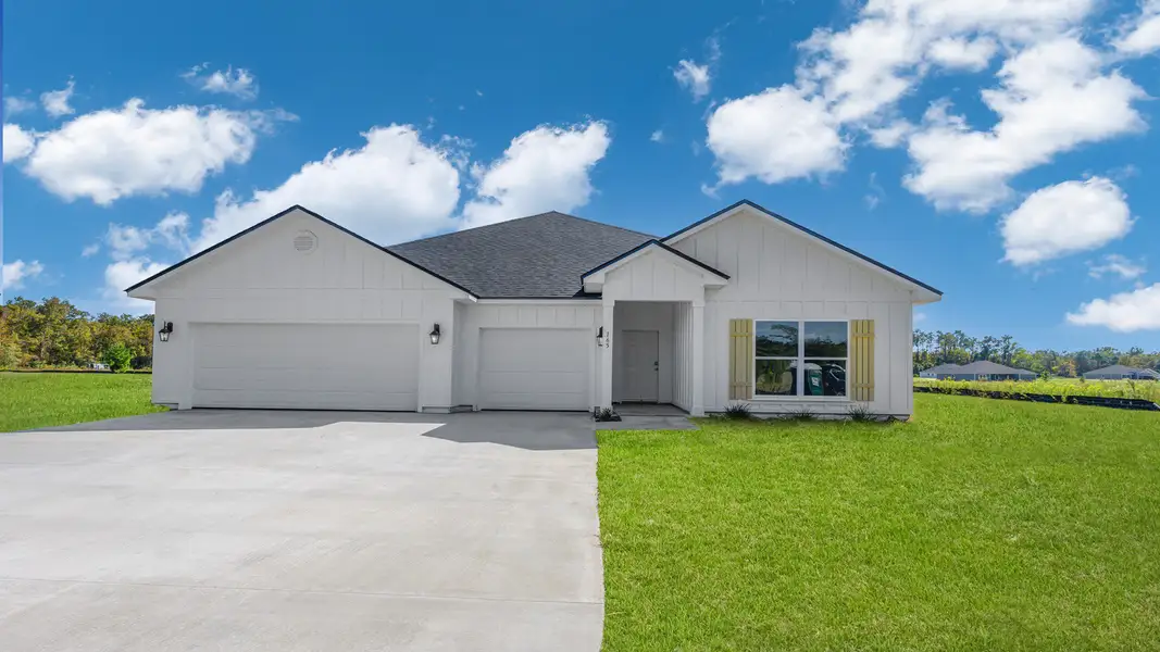Front exterior of a home in the Meadows at Rehwinkel community, located in Crawfordville, FL (Image 5).