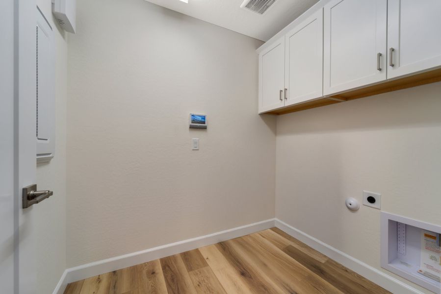 Furnished interior in a model home at Perkinsville in Chino Valley (Image 34). Furnished interior in a model home at Perkinsville in Chino Valley (Image 34).