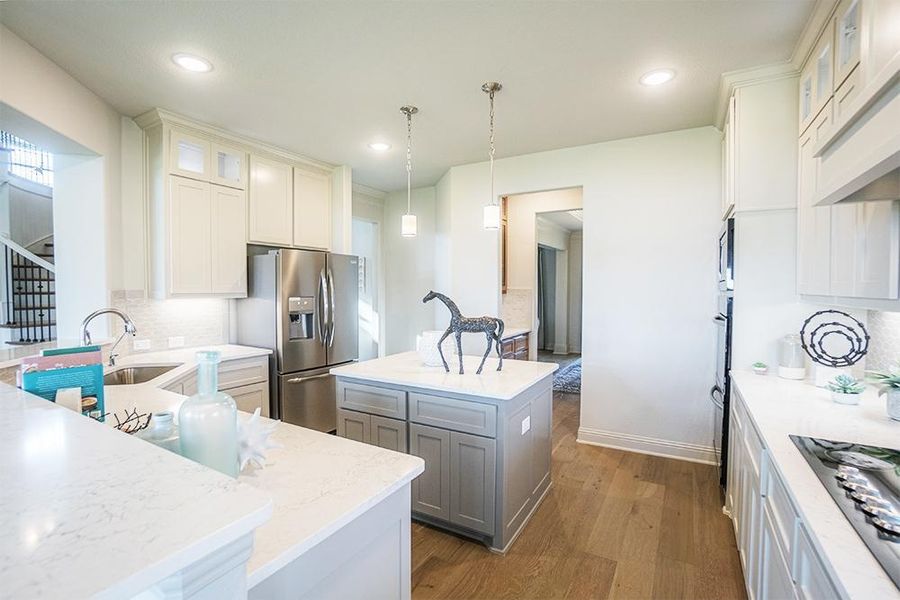 Image 10 of the Estates of Cole Manor community in Red Oak, TX.