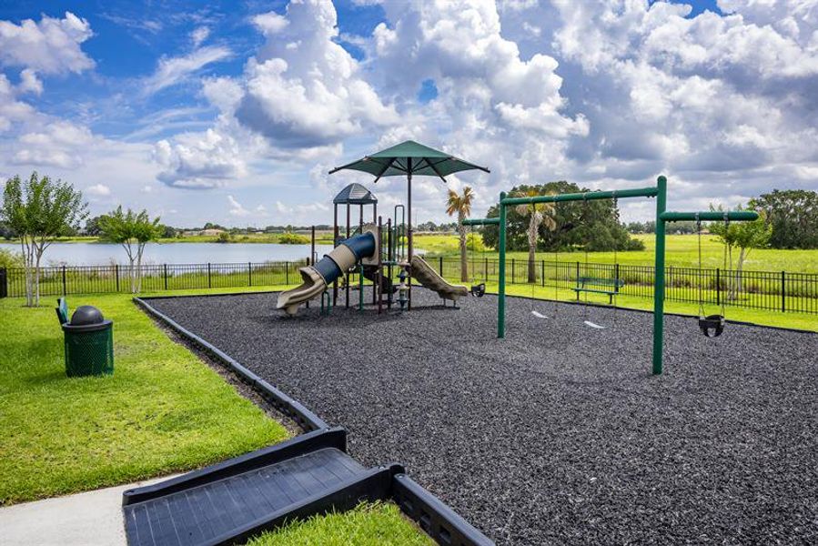 Community amenity available to residents of Villa Mar in Winter Haven (Image 3).