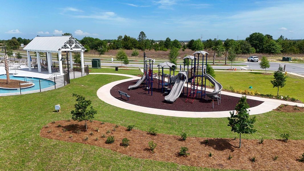 Community amenity available to residents of Owl's Head Farms in Freeport (Image 14).