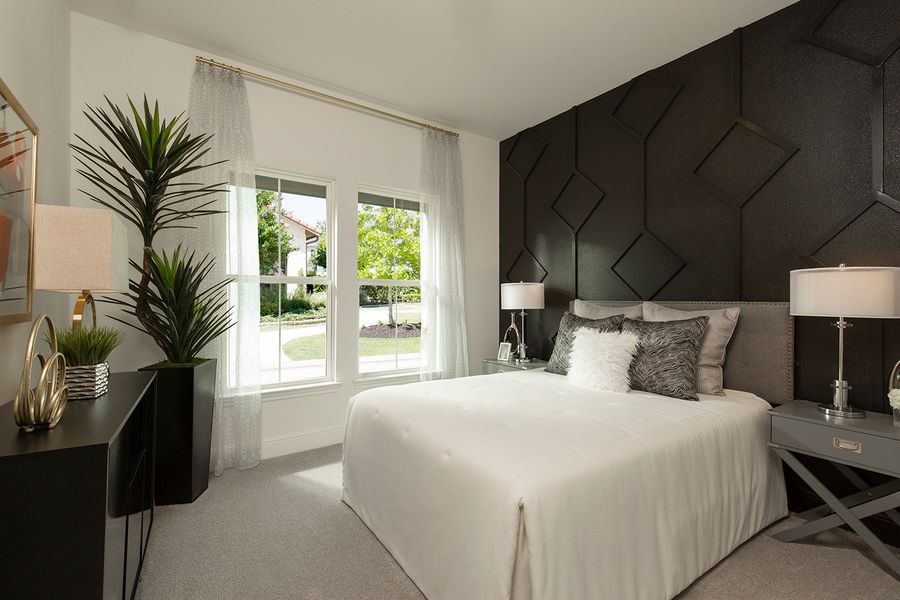 Image 11 of the Towne Lake 60' community in Cypress, TX.