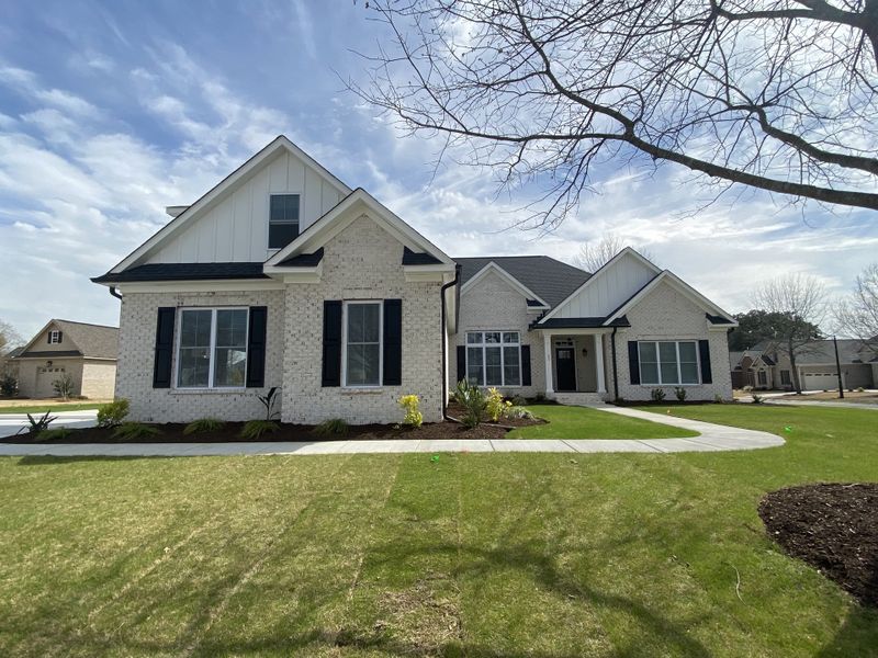 Front exterior of a home in the Kensington at Paramore community, located in Winterville, NC (Image 1).