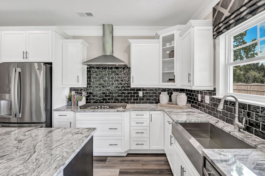 Furnished interior in a model home at Hadleigh Park in Lexington (Image 15). Furnished interior in a model home at Hadleigh Park in Lexington (Image 15).